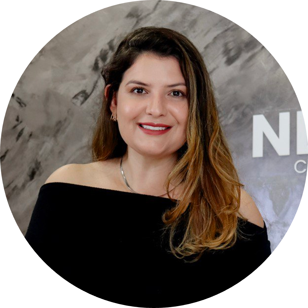Bruna Particheli, speaker at Ladies Who Talk Conference